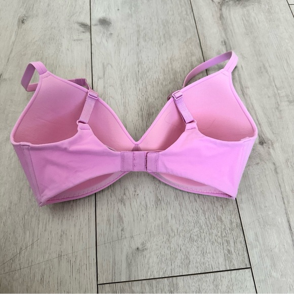 Wacoal Light Pink Seamless Bra - Picture 2 of 3